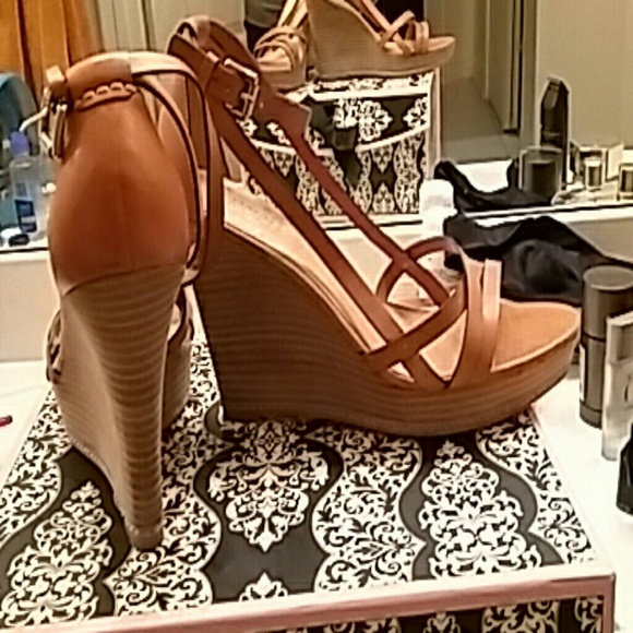 COACH 4 1/2" leather sandals