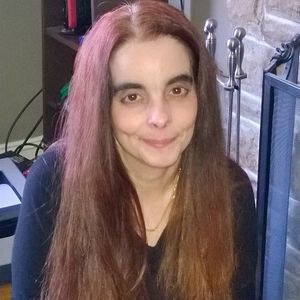 Meet your Posher, Adriana