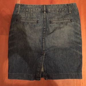 Gap 1969 denim skirt