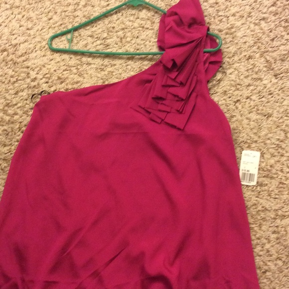 New Clothes - Picture 2 of 2