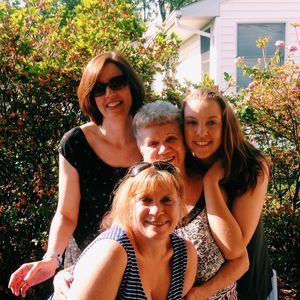 Meet your Posher, Nicole