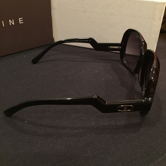 CELINE SUNGLASSES 😎💅🏻 - Picture 2 of 4