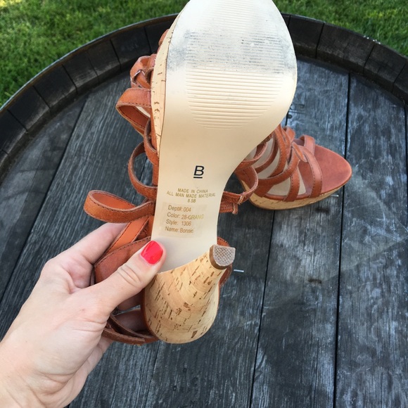 Bakers Sandal - Picture 3 of 3