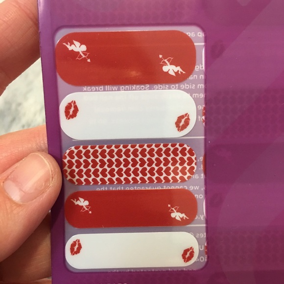 Jamberry Love Potion nail wraps