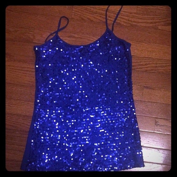 💥FINAL OFFER!💥Bright Blue Sequin Top