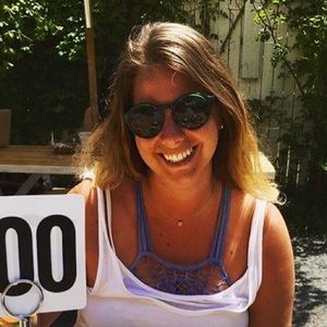 Meet your Posher, Lauren
