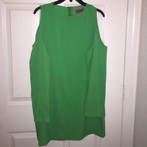 Green cold shoulder cut out shift dress
