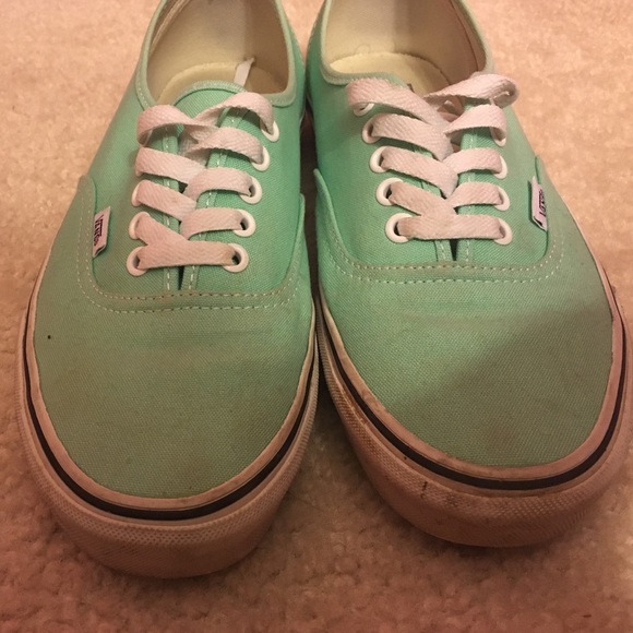 Mint vans - Picture 4 of 4