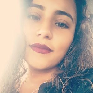 Meet your Posher, Abigail