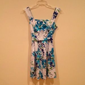 CLOSET CLOSING‼️ NWOT Formal Dress