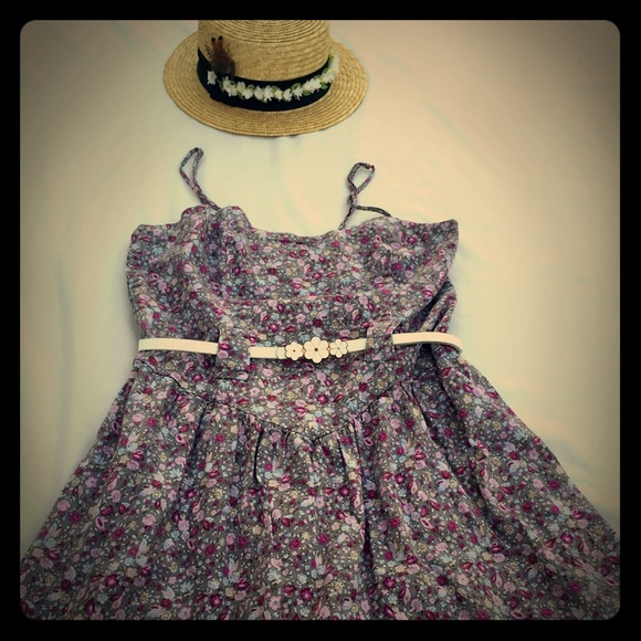 🔴SOLD🔴Grey Floral Princess Cut Spring Dress