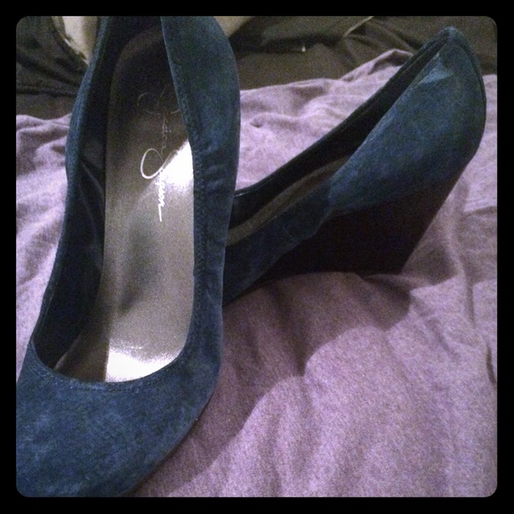 Jessica Simpson wedges
