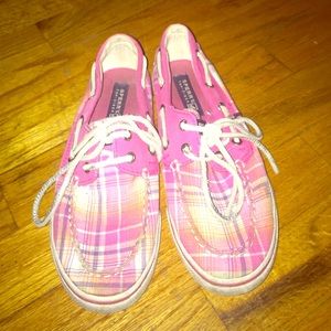 PINK SPERRYS!💗