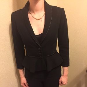 3/4 sleeve black blazer