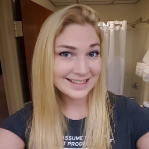 Meet your Posher, Ashley