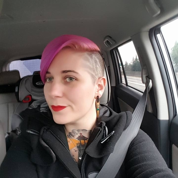 Meet your Posher, Melisa