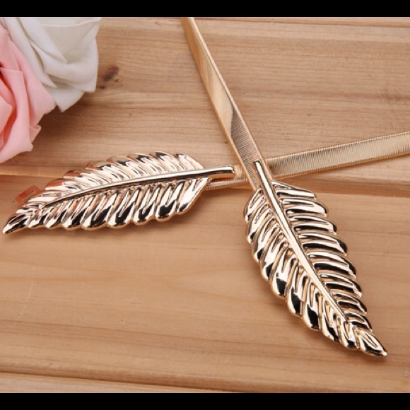 PRICE SLASH - Sophisticated Gold Leaf Belt - Picture 2 of 4