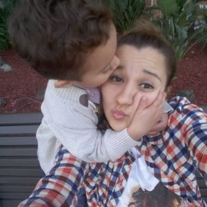 Meet your Posher, Azu