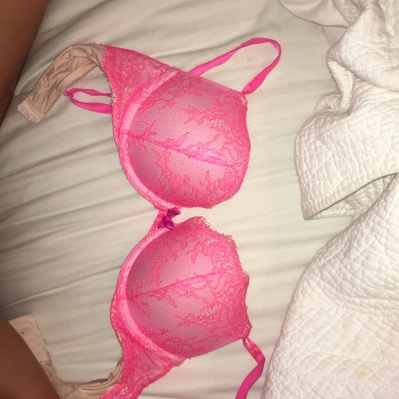 Bombshell bra