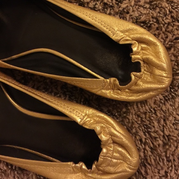 Tory burch size 8 flats - Picture 3 of 4