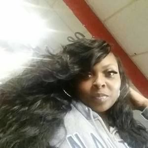 Meet your Posher, Chaquetta