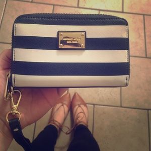 Michael Kors Wristlet