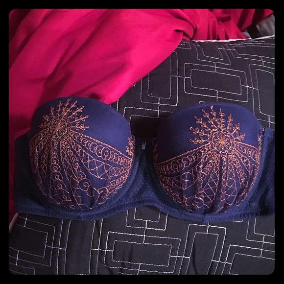 NWOT Gold Detail Navy Blue Bra from Adore Me - Picture 1 of 4