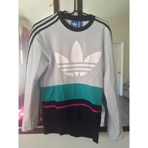 🚫Sold on Merc 🚫Adidas Sweater
