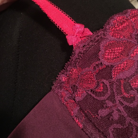 NWOT Burgundy Lace Bra from Adore Me - Picture 3 of 4