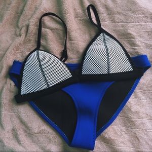 Ollie- Penny Wanderlust Triangl Bikini