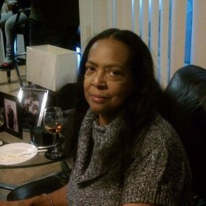 Meet your Posher, Alma