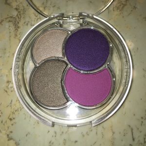 NIB Essence Quattro EyeShadows