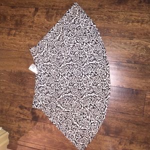 NEW H&M skater skirt(never worn)