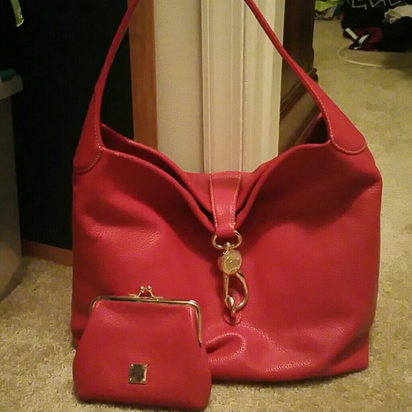 Dooney  and Bourke Logo lock