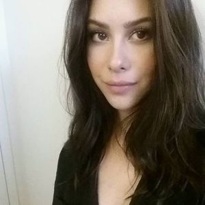 Meet your Posher, Yauna