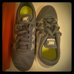 Brand New Nike Womens Lunar Lux Training