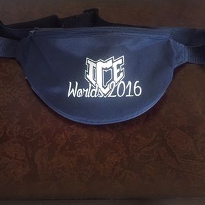ICE LADY LIGHTNING WORLDS 2016 Fanny Pack