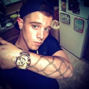 Meet your Posher, Layton