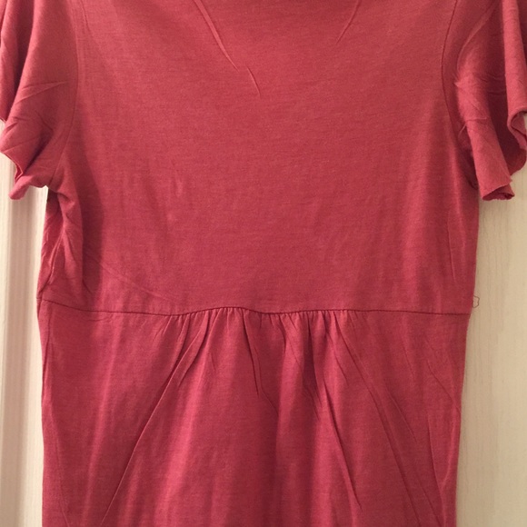 Dark salmon pink flutter sleeve v neck top - Picture 4 of 4