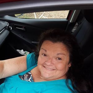 Meet your Posher, Pamela