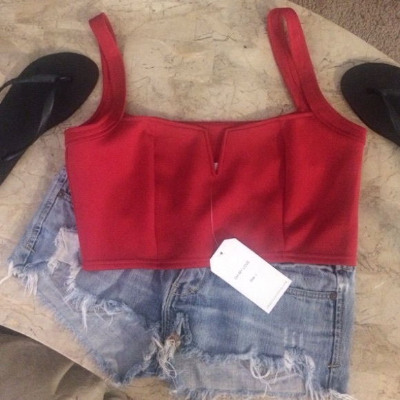 💋Oh My Love plunge front red crop top 💋 - Picture 3 of 4