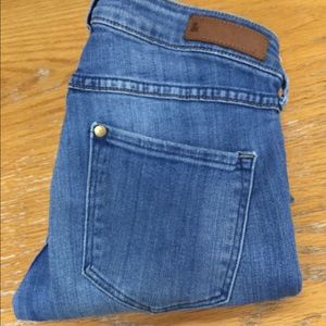 ⭐️H&M Denim Low Waist Super Skinny Jeans ⭐️