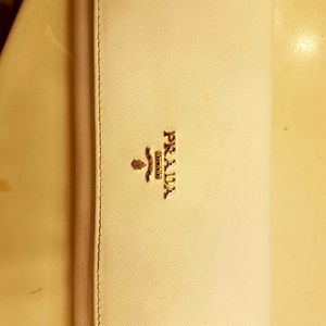 AUTHENTIC WHITE PRADA MILANO WALLET