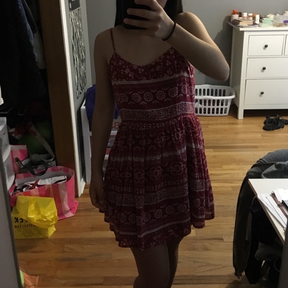 Red tribal print sun dress - Picture 3 of 4