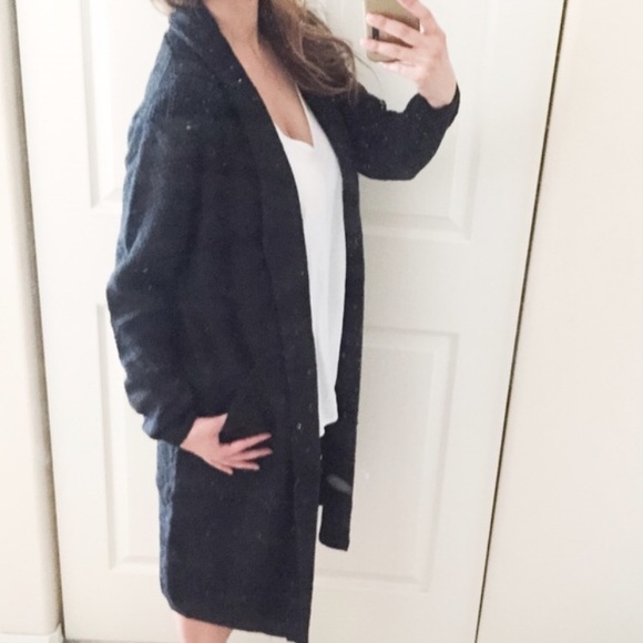 LAST ONE!! Long Knit Cardigan. - Picture 2 of 4