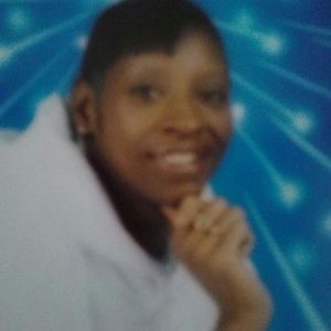 Meet your Posher, Tonie