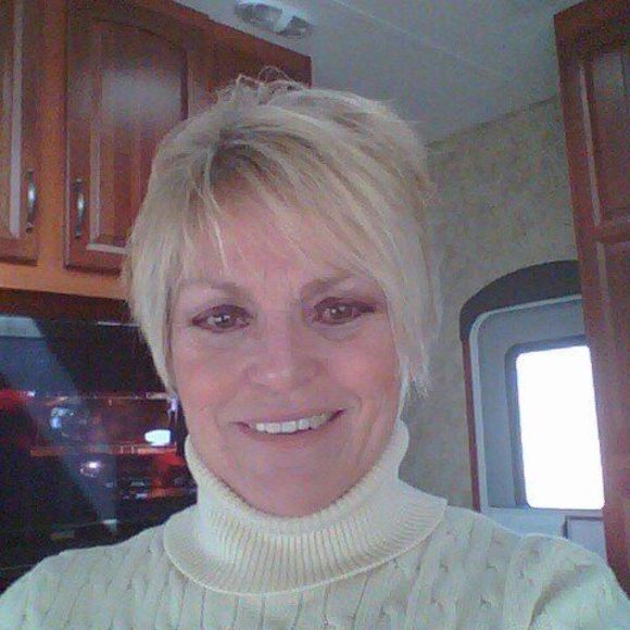 Meet your Posher, Ida