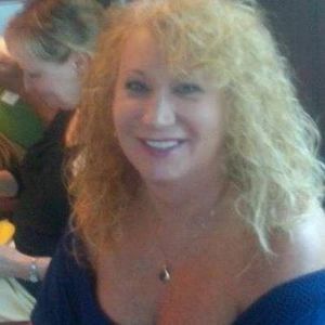 Meet your Posher, Roxanne