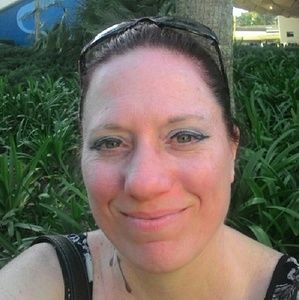 Meet your Posher, Jen