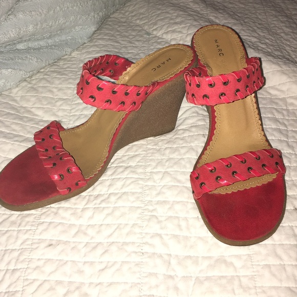 Auth-Marc Jacobs red suede and leather wedges - Picture 2 of 4